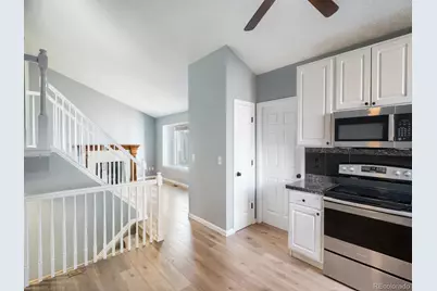 19714 E Oxford Drive, Aurora, CO 80013 - Photo 8