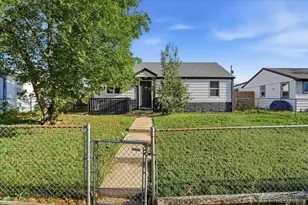 7194 Garden Ln, Commerce City, CO 80022 - Photo 2