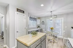 360 Kingbird Cir, Highlands Ranch, CO 80129 - Photo 6