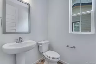 24583 E 34th Ave, Aurora, CO 80019 - Photo 10