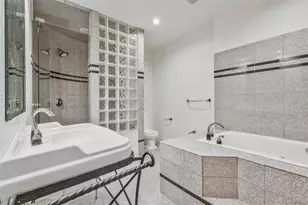 7018 S Netherland Way, Aurora, CO 80016 - Photo 26