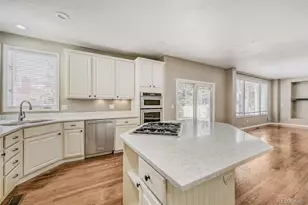 17544 E Powers Dr, Centennial, CO 80015 - Photo 10