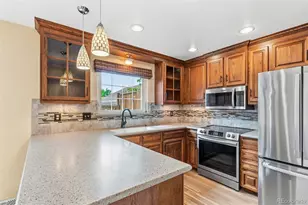 8752 E Amherst Dr, Denver, CO 80231 - Photo 14