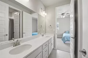 7240 S White Crow Wy, Aurora, CO 80016 - Photo 32