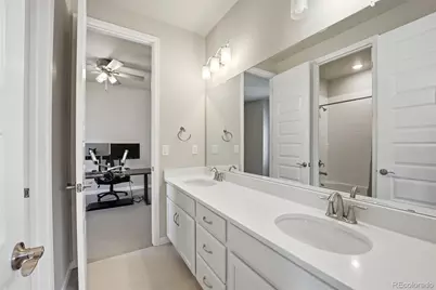 7240 S White Crow Way, Aurora, CO 80016 - Photo 30