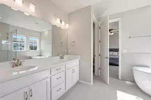 7240 S White Crow Wy, Aurora, CO 80016 - Photo 24