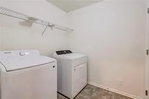 10771 E 28th Pl, Denver, CO 80238 - Photo 18