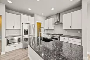 2880 W 69th Ave, Denver, CO 80221 - Photo 4