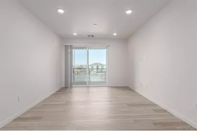 6153 N Ceylon Street #303, Denver, CO 80249 - Photo 4