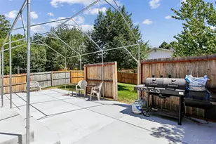 7492 E Bates Dr, Denver, CO 80231 - Photo 30