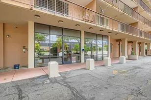 2225 Buchtel Blvd, Denver, CO 80210 - Photo 12