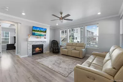 8801 S Ukraine Court, Aurora, CO 80016 - Photo 16