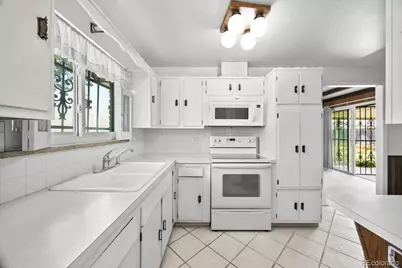 1770 S Clayton Street, Denver, CO 80210 - Photo 8
