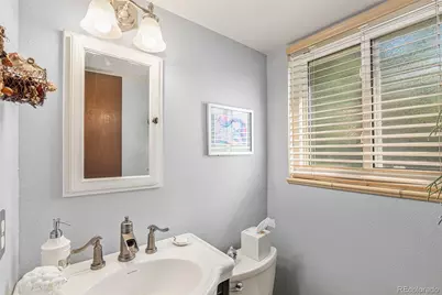 7622 E Nassau Avenue, Denver, CO 80237 - Photo 12