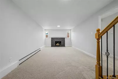 328 Troy Street, Aurora, CO 80011 - Photo 8