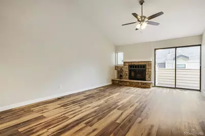 4136 S Rifle Way, Aurora, CO 80013 - Photo 8