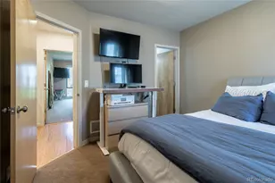 2494 Champa St, Denver, CO 80205 - Photo 18