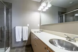 2494 Champa St, Denver, CO 80205 - Photo 16
