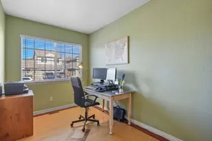 19408 E 40th Pl, Denver, CO 80249 - Photo 6