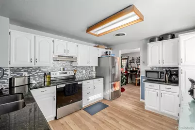 2744 S Pitkin Street, Aurora, CO 80013 - Photo 2
