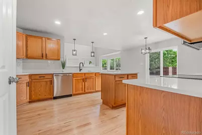 11383 Oakland Drive, Commerce City, CO 80640 - Photo 6
