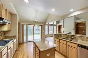 10118 Stephen Pl, Highlands Ranch, CO 80130 - Photo 12