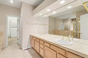 8231 S Seabrook Ln, Littleton, CO 80120 - Photo 16