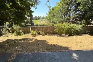 2215 Sweetwater Creek Dr, Fort Collins, CO 80528 - Photo 6