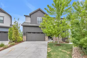 10401 Maplebrook Wy, Highlands Ranch, CO 80126 - Photo 2