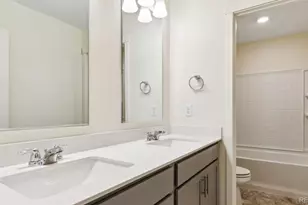 9875 Ceylon Ct, Commerce City, CO 80022 - Photo 20