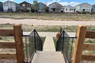 7855 S Kalispell Cir, Englewood, CO 80112 - Photo 2