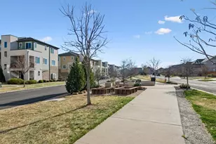 522 E Dry Creek Pl, Littleton, CO 80122 - Photo 22