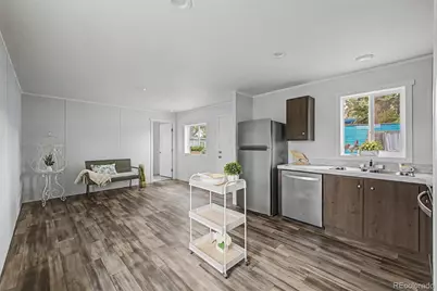 3141 S Santa Fe Boulevard, Englewood, CO 80110 - Photo 2