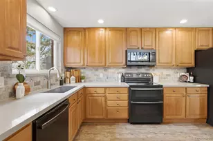 1564 E Easter Cir, Centennial, CO 80122 - Photo 14