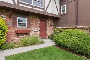 3855 S Monaco Parkway, Denver, CO 80237 - Photo 2