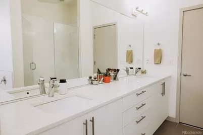 5760 W 39th Place, Denver, CO 80212 - Photo 4