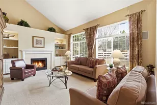 1601 S Buchanan Cir, Aurora, CO 80018 - Photo 12