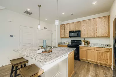 17964 E 103rd Avenue, Commerce City, CO 80022 - Photo 8