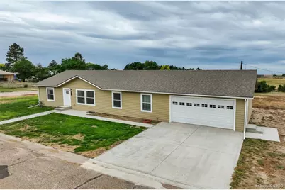 304 E 8th Street, Flagler, CO 80815 - Photo 1