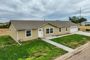 304 E 8th St, Flagler, CO 80815 - Photo 6