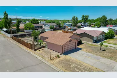 255 E Raven Avenue, Rangely, CO 81648 - Photo 6