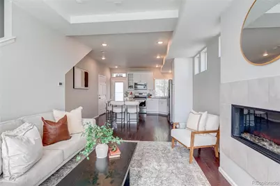 237 S Old Hammer, Aurora, CO 80018 - Photo 6