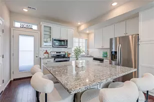 237 S Old Hammer, Aurora, CO 80018 - Photo 10