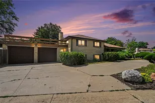 2398 Oakland St, Aurora, CO 80010 - Photo 2