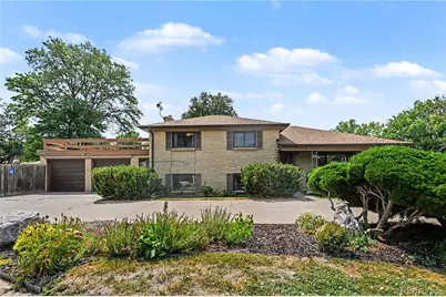 2398 Oakland Street, Aurora, CO 80010 - Photo 26
