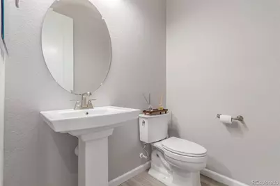 6560 S Addison Way, Aurora, CO 80016 - Photo 14