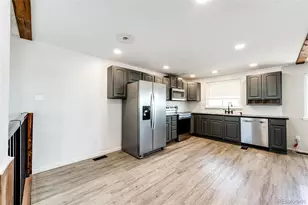 625 Madison Way, Bennett, CO 80102 - Photo 6