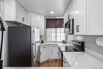 9126 W Phillips Drive, Littleton, CO 80128 - Photo 6