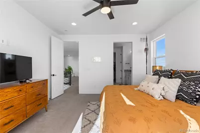 6058 N Perth Street, Aurora, CO 80019 - Photo 32