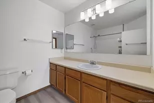 7476 E Arkansas Ave, Denver, CO 80231 - Photo 16